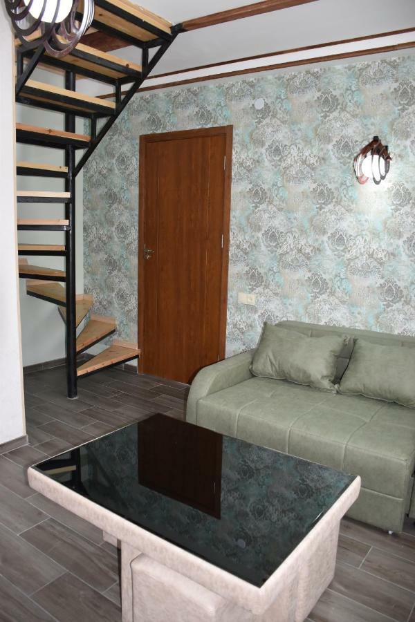 Shino Holiday home